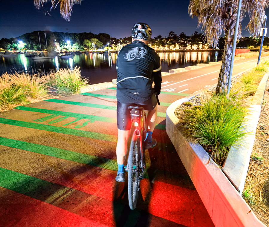 Contour Effect in EmbroideryStudio Digital Edition Designing