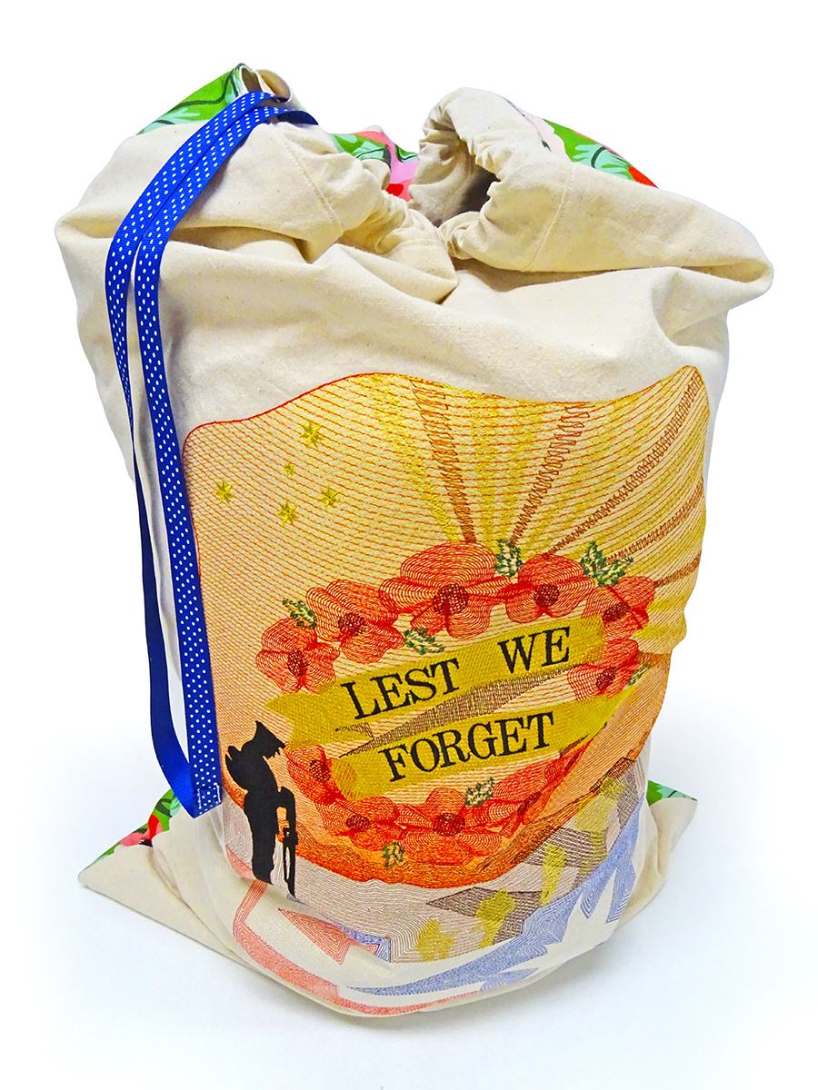 Laundry Bag design - demonstration of embroidery digitizing in Wilcom EmbroideryStudio