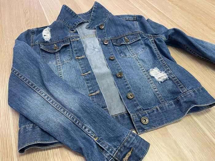 Kintsugi and Fashion Renewal - Before