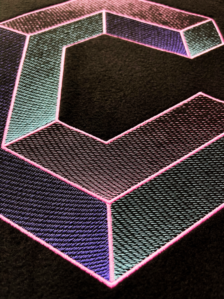 EmbroideryStudio Digital Edition Accordion Spacing feature